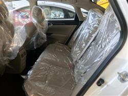 نيسان سيلفي